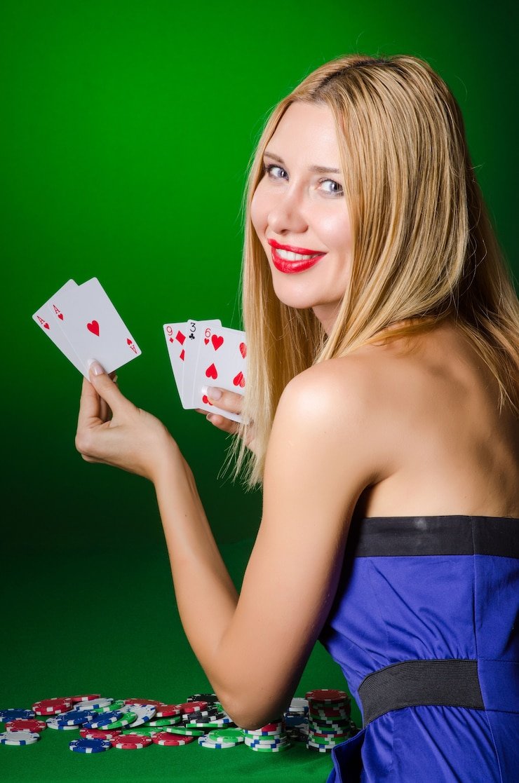 mikitoto slot VIP Club live dealer lobby on mobile